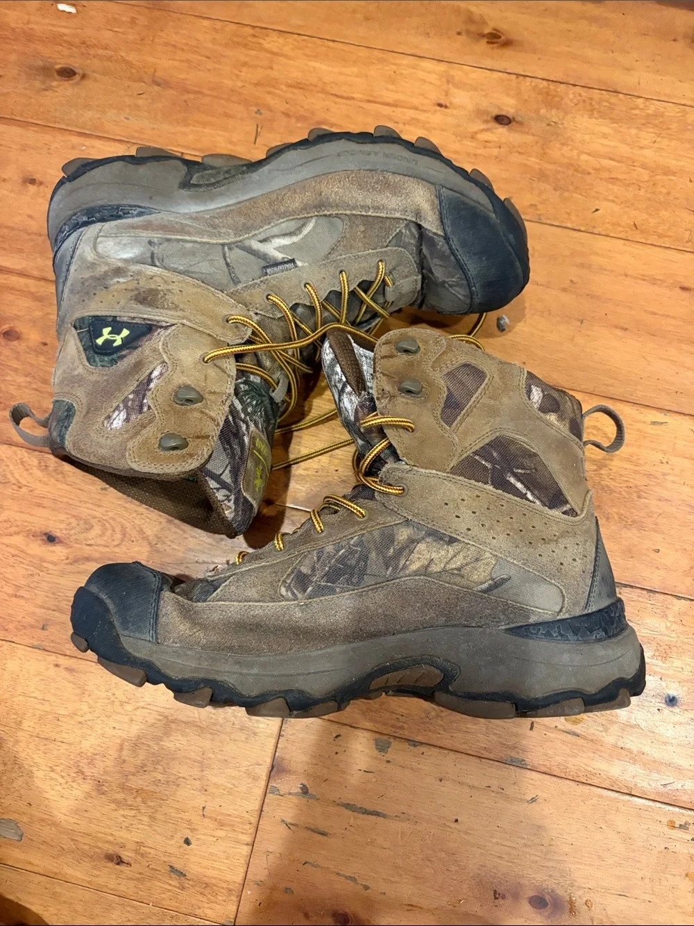 Under Armour Bozeman Brown Camo Hunting Boots with Yellow Laces